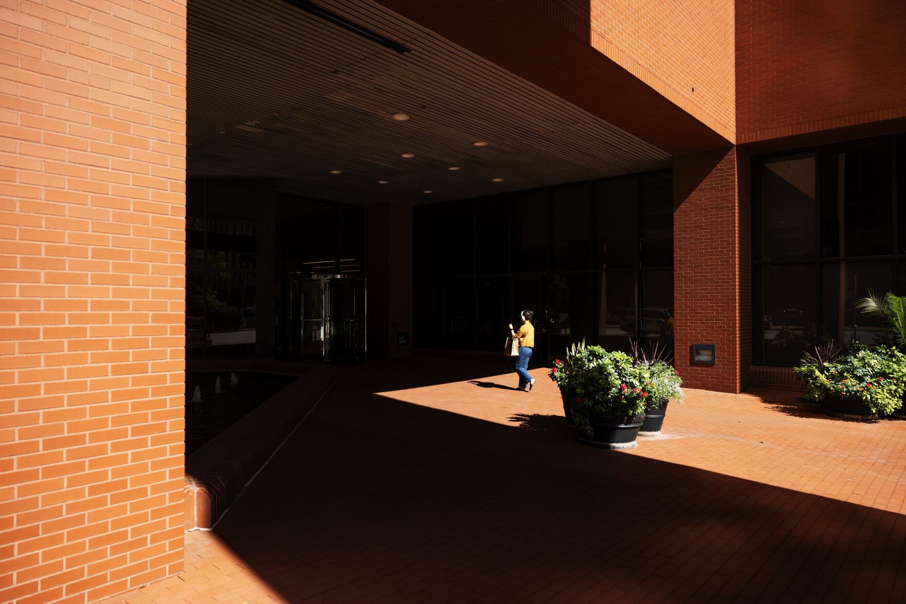 FleishmanHillard announces departure from downtown St. Louis after 70 years